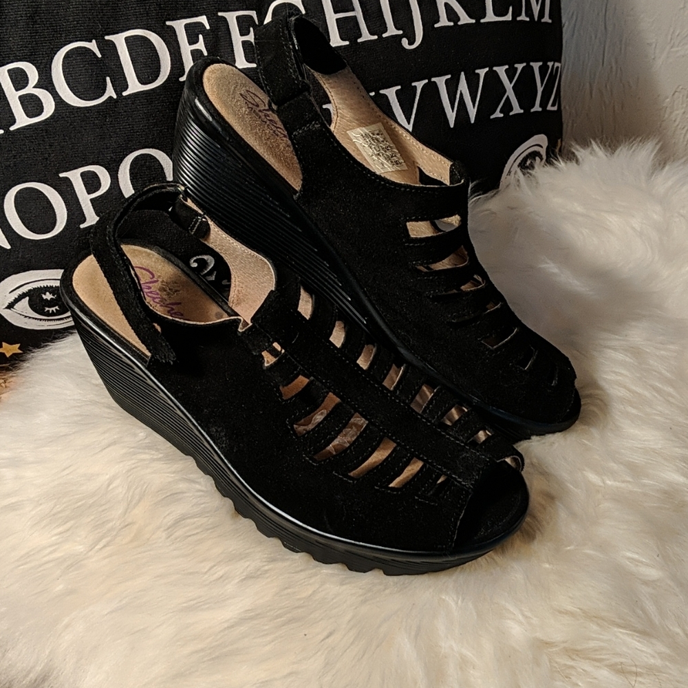 Sketchers Parallel-Trapezoid Wedge Sandal